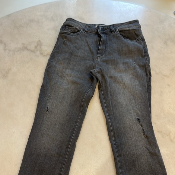 DL1961 FARROW INSTASLIM RAW HEM SKINNY JEAN IN WHITNEY. 25 - Picture 3 of 9